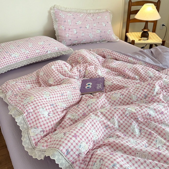 91家纺网 家纺一手货源 找家纺 一霖家纺 2025新款云感双层纱花边款四件套 粉色小猫