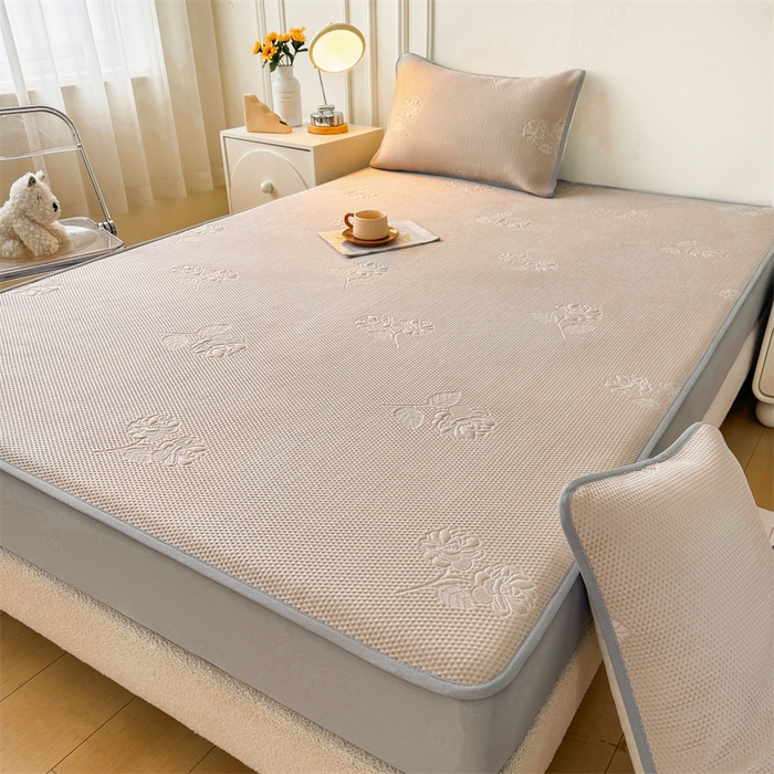 91家纺网 家纺一手货源 找家纺 恒爱   2025新款冰丝牡丹花床笠 卡其