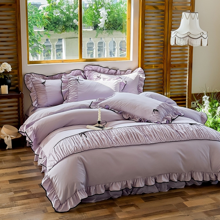 91家纺网 家纺一手货源 找家纺 2025秋冬新款A类母婴级法式风忆棉床裙床笠四件套 琉眠-木槿紫