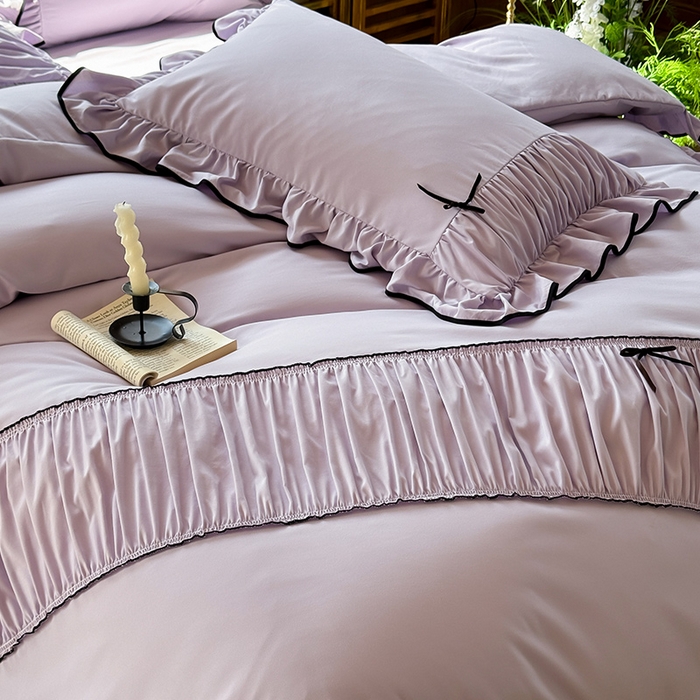 91家纺网 家纺一手货源 找家纺 2025秋冬新款A类母婴级法式风忆棉床裙床笠四件套 琉眠-木槿紫