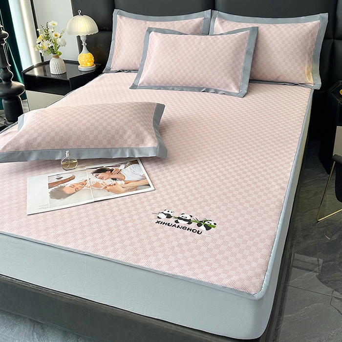 91家纺网 家纺一手货源 找家纺 席皇后 2025新款亲肤舒适A类提花冰丝凉席 床笠款 快乐熊猫-粉