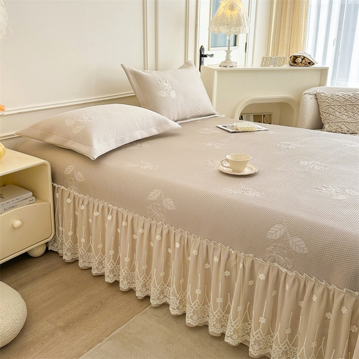 91家纺网 家纺一手货源 找家纺 恒爱   2025新款冰丝牡丹花床盖 卡其