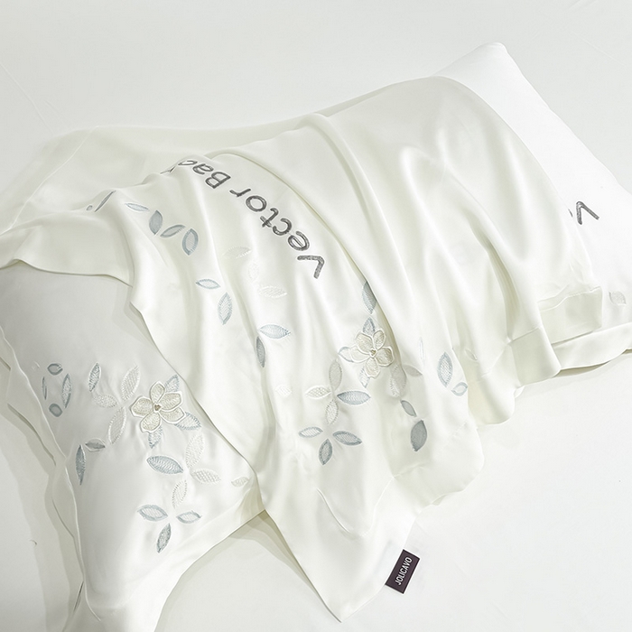 91家纺网 家纺一手货源 找家纺 2025新款床上用品【夏季爆款】A类兰精天丝四件套真丝重工刺绣被套高端轻奢风纯色 唐云-月光白