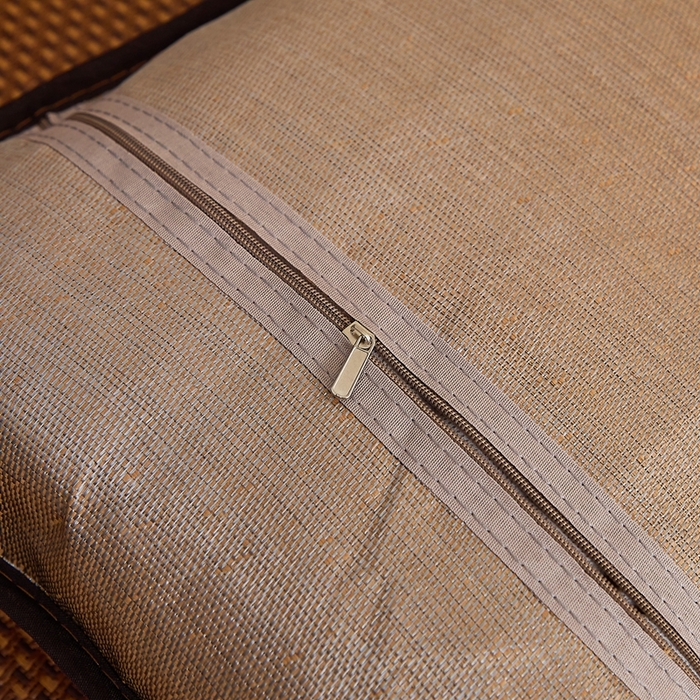 91家纺网 家纺一手货源 找家纺 （总）优波兔 2025新款夏凉枕 高端野藤葫芦丝一体式绣花圆枕（36x57）荞麦壳枕