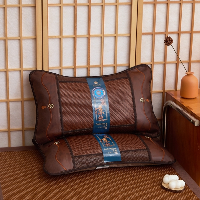 91家纺网 家纺一手货源 找家纺 （总）优波兔 2025新款夏凉枕 高端野藤葫芦丝一体式绣花圆枕（36x57）荞麦壳枕