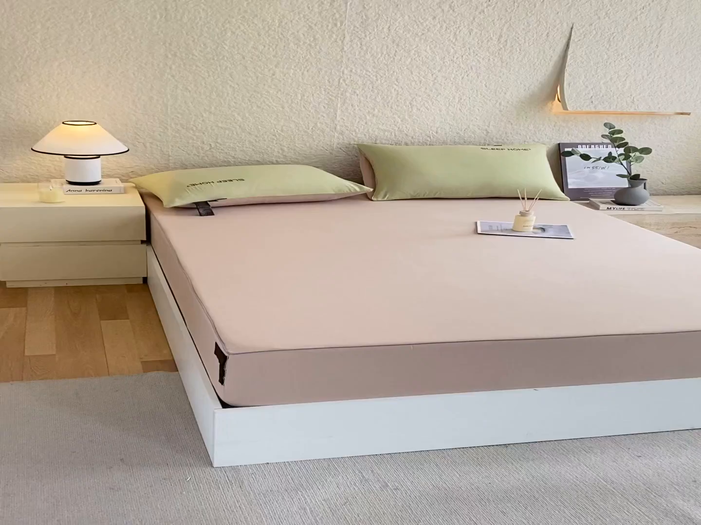 91家纺网 家纺一手货源 找家纺 恋之语 2025新款纯色亲肤舒适麻绳款床笠 卡其