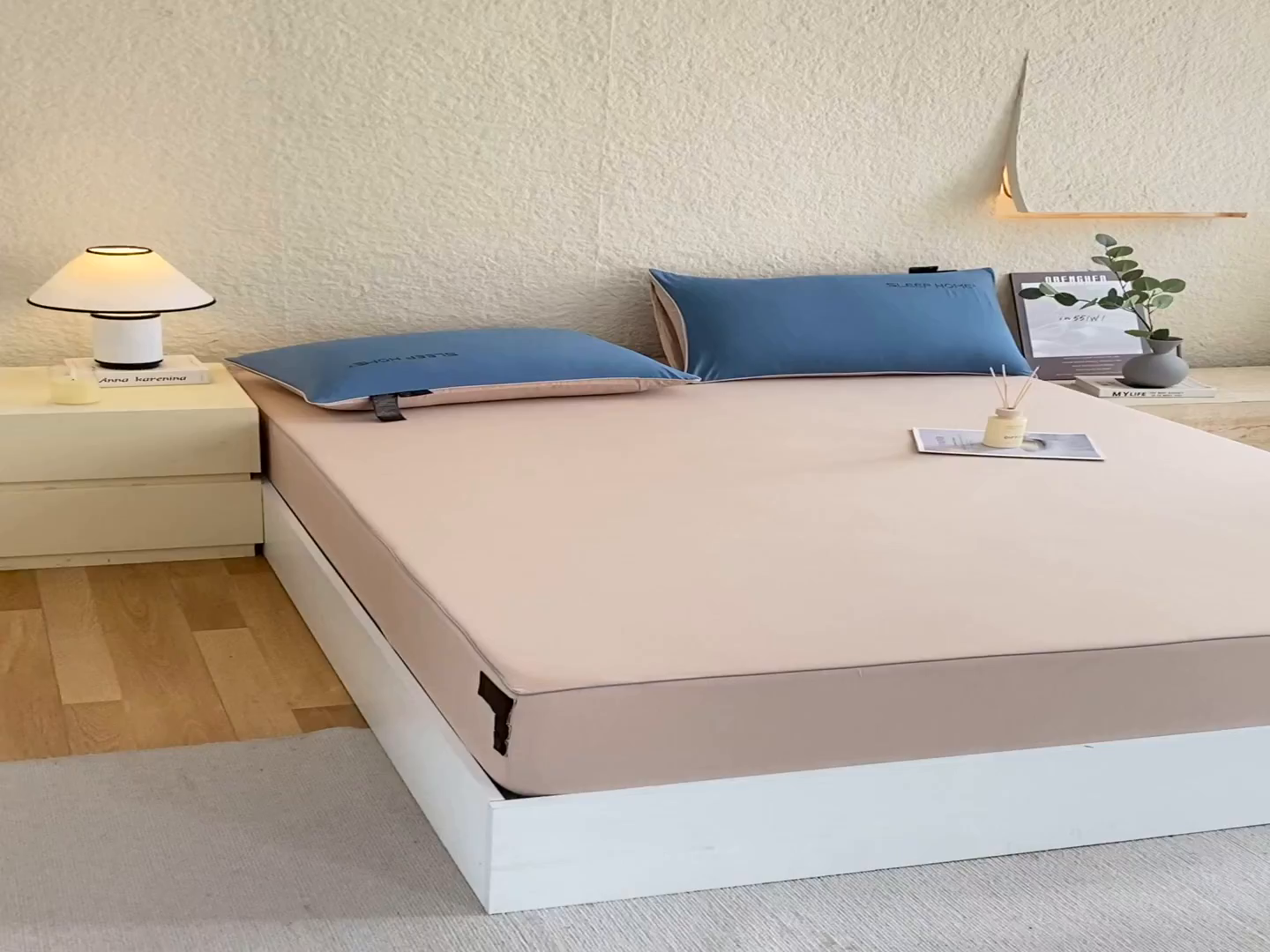 91家纺网 家纺一手货源 找家纺 恋之语 2025新款纯色亲肤舒适麻绳款床笠 浅咖