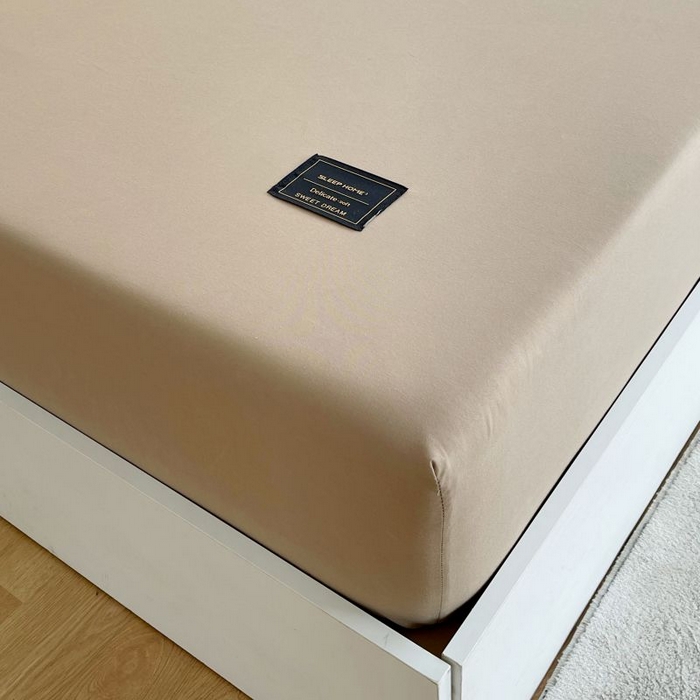 91家纺网 家纺一手货源 找家纺 恋之语 2025新款纯色亲肤舒适贴布标单床笠90克 卡其灰2