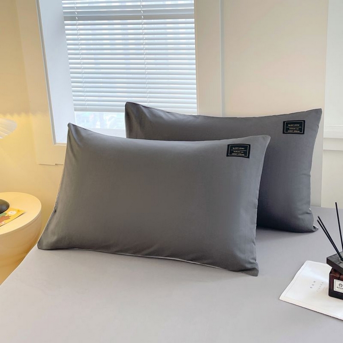 91家纺网 家纺一手货源 找家纺 恋之语 2025新款纯色亲肤舒适贴布标单床笠90克 浅灰