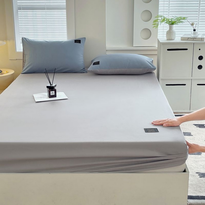 91家纺网 家纺一手货源 找家纺 恋之语 2025新款纯色亲肤舒适贴布标单床笠90克 浅灰+蓝