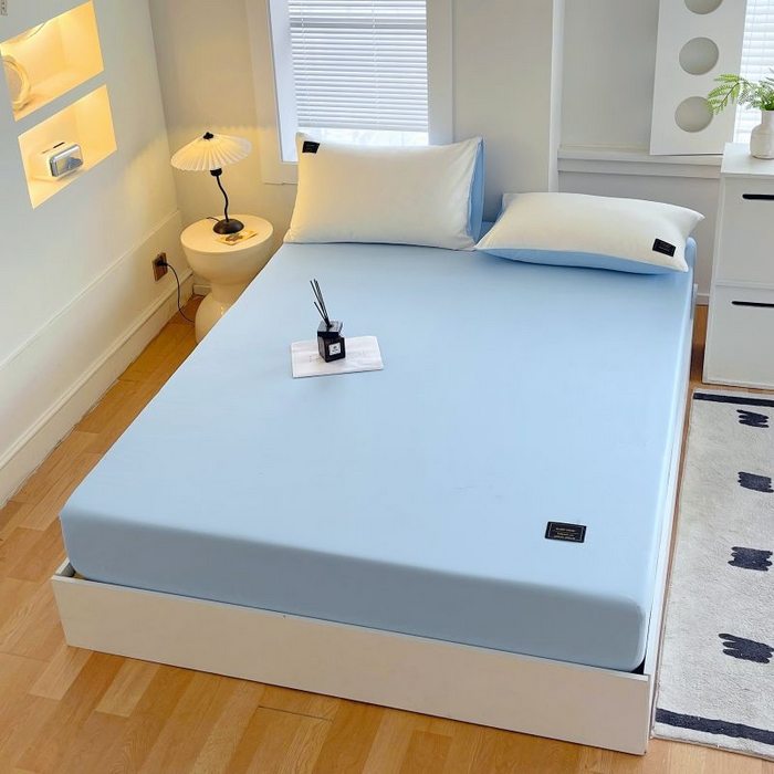 91家纺网 家纺一手货源 找家纺 恋之语 2025新款纯色亲肤舒适贴布标单床笠90克 浅蓝2