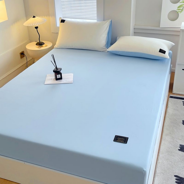 91家纺网 家纺一手货源 找家纺 恋之语 2025新款纯色亲肤舒适贴布标单床笠90克 浅蓝2