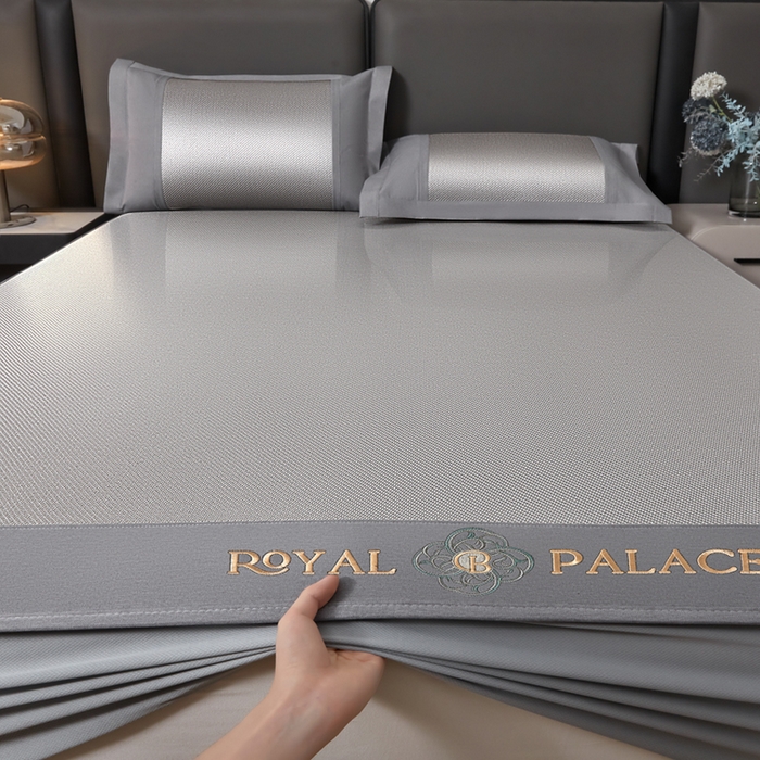 91家纺网 家纺一手货源 找家纺 全季家居 2025新款A类抗菌防螨幸运星系列冰藤席凉席席子 银灰 床笠