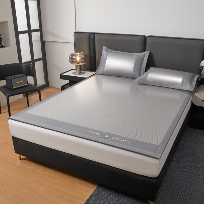 91家纺网 家纺一手货源 找家纺 全季家居 2025新款A类抗菌防螨幸运星系列冰藤席凉席席子 银灰 床席