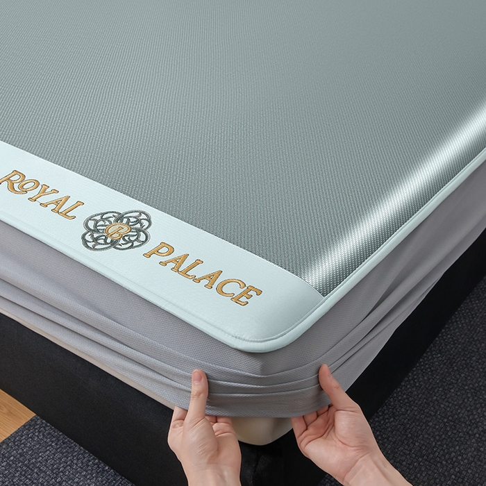 91家纺网 家纺一手货源 找家纺 全季家居 2025新款A类抗菌防螨幸运星系列冰藤席凉席席子 水绿 床笠