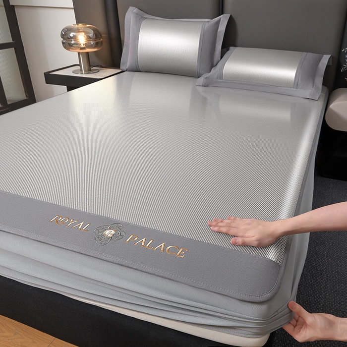 91家纺网 家纺一手货源 找家纺 全季家居 2025新款A类抗菌防螨幸运星系列冰藤席凉席席子 银灰 床笠