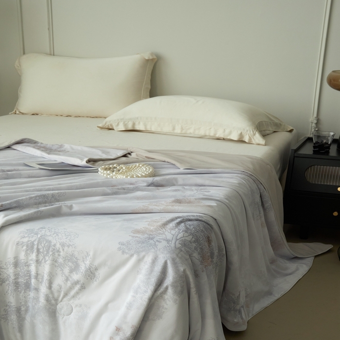 91家纺网 家纺一手货源 找家纺 （总）佑先生 2025新款印花凉感被（锦氨）