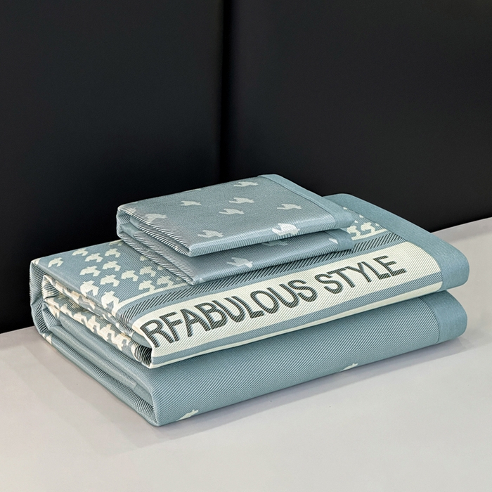 91家纺网 家纺一手货源 找家纺 全季家居 2025新款A类轻奢系列数码印花冰藤席凉席席子 千鸟格-深蓝 床席