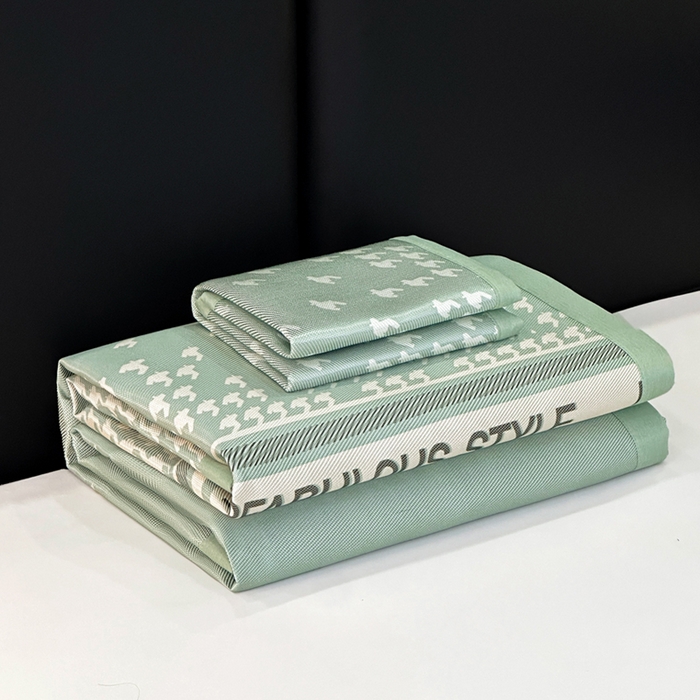 91家纺网 家纺一手货源 找家纺 全季家居 2025新款A类轻奢系列数码印花冰藤席凉席席子 千鸟格-水绿 床席