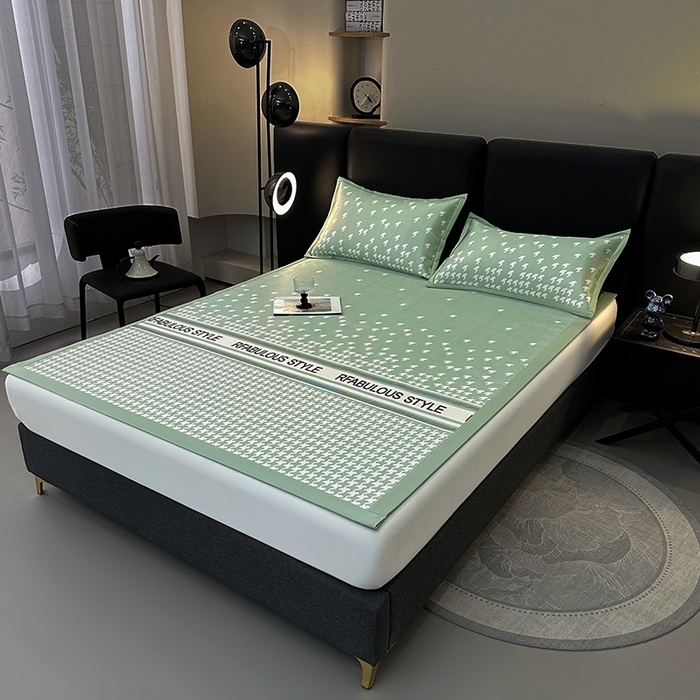 91家纺网 家纺一手货源 找家纺 全季家居 2025新款A类轻奢系列数码印花冰藤席凉席席子 千鸟格-水绿 床席