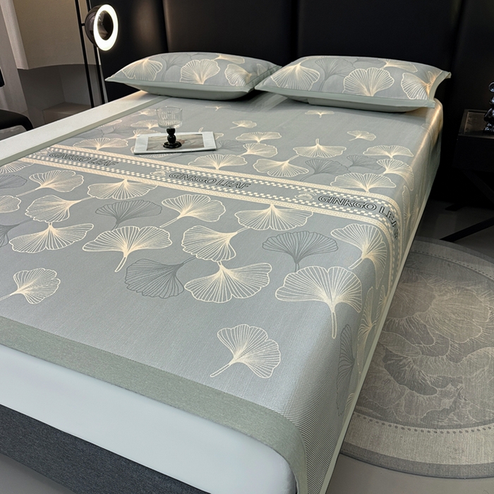 91家纺网 家纺一手货源 找家纺 全季家居 2025新款A类轻奢系列数码印花冰藤席凉席席子 杏叶语-灰金 床席