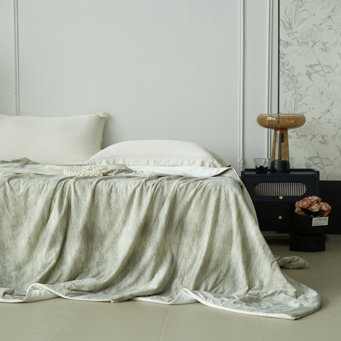 91家纺网 家纺一手货源 找家纺 佑先生 2025新款印花凉感被（锦氨） 烟雨蒙蒙-卡其