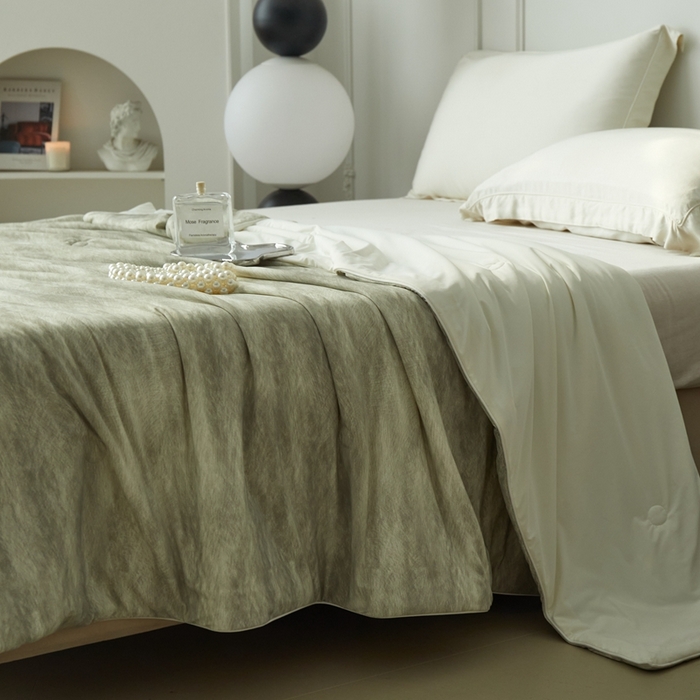 91家纺网 家纺一手货源 找家纺 佑先生 2025新款印花凉感被（锦氨） 烟雨蒙蒙-卡其