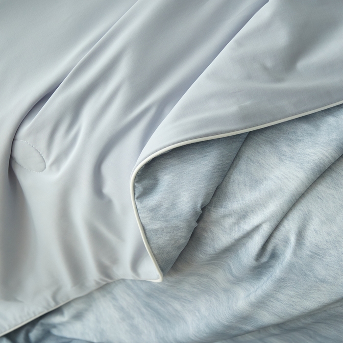 91家纺网 家纺一手货源 找家纺 佑先生 2025新款印花凉感被（锦氨） 烟雨蒙蒙-蓝