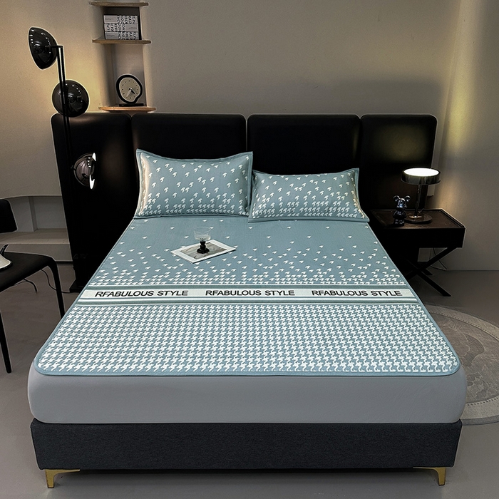 91家纺网 家纺一手货源 找家纺 全季家居 2025新款A类轻奢系列数码印花冰藤席凉席席子 千鸟格-深蓝 床笠