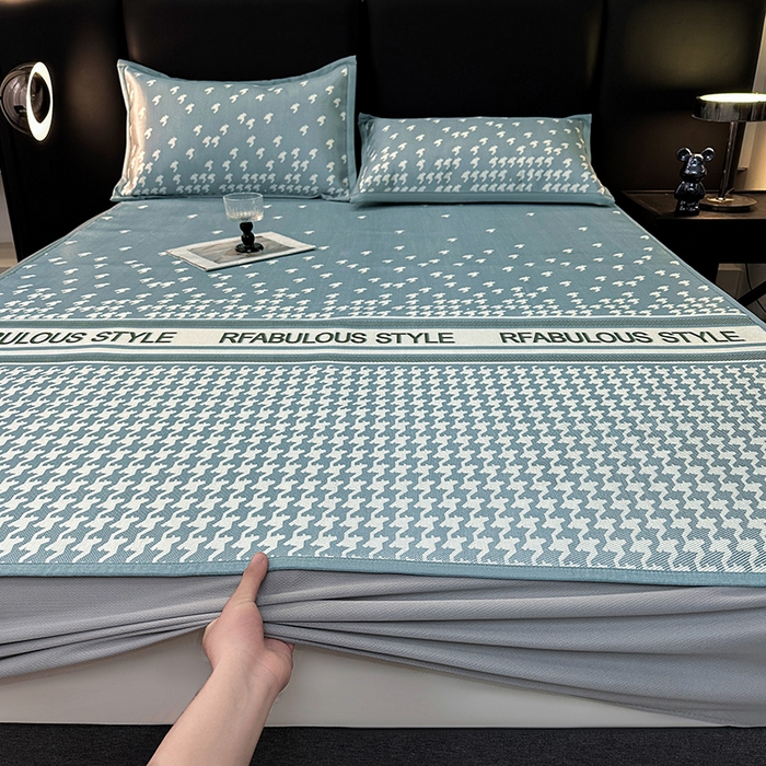 91家纺网 家纺一手货源 找家纺 全季家居 2025新款A类轻奢系列数码印花冰藤席凉席席子 千鸟格-深蓝 床笠