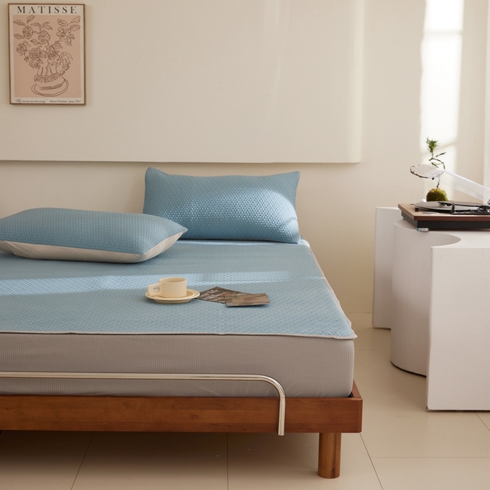 91家纺网 家纺一手货源 找家纺 （总）佑先生 2025新款A类凉感豆豆席床笠三件套