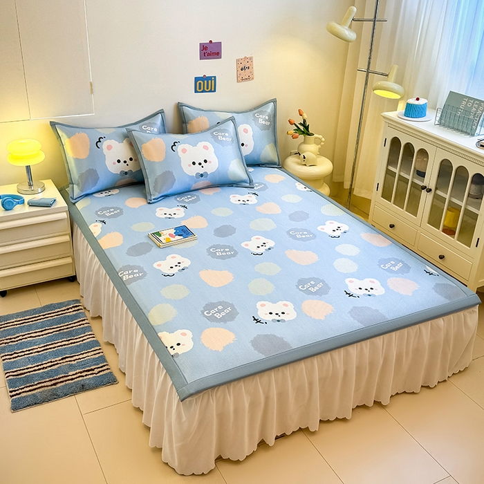 91家纺网 家纺一手货源 找家纺 全季家居 2025新款A类小清新数码印花冰藤席凉席席子 甜趣熊 床席