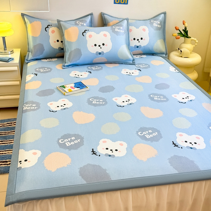 91家纺网 家纺一手货源 找家纺 全季家居 2025新款A类小清新数码印花冰藤席凉席席子 甜趣熊 床席