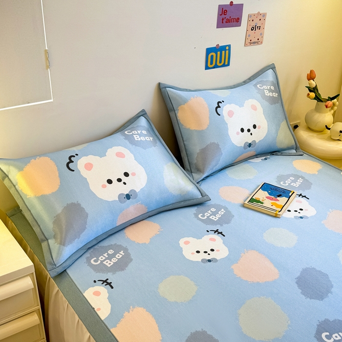 91家纺网 家纺一手货源 找家纺 全季家居 2025新款A类小清新数码印花冰藤席凉席席子 甜趣熊 床席