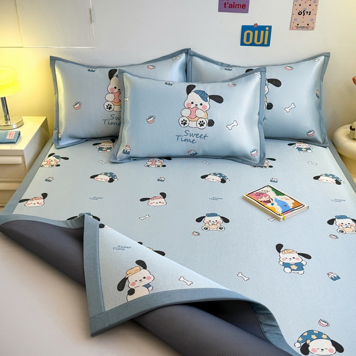 91家纺网 家纺一手货源 找家纺 全季家居 2025新款A类小清新数码印花冰藤席凉席席子 调皮小狗 床席