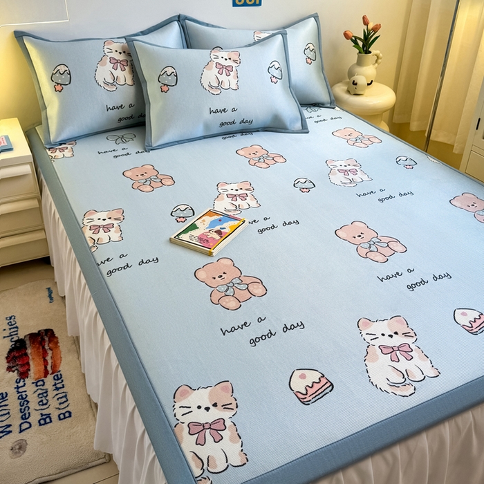 91家纺网 家纺一手货源 找家纺 全季家居 2025新款A类小清新数码印花冰藤席凉席席子 雪糕猫咪 床席