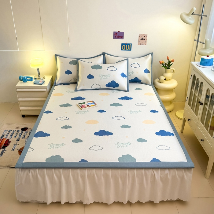 91家纺网 家纺一手货源 找家纺 全季家居 2025新款A类小清新数码印花冰藤席凉席席子 云朵 床席