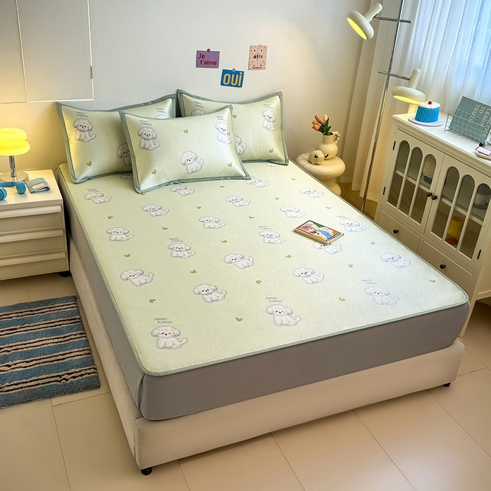 91家纺网 家纺一手货源 找家纺 全季家居 2025新款A类小清新数码印花冰藤席凉席席子 开心小狗 床笠