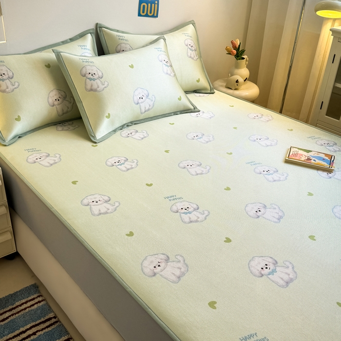 91家纺网 家纺一手货源 找家纺 全季家居 2025新款A类小清新数码印花冰藤席凉席席子 开心小狗 床笠