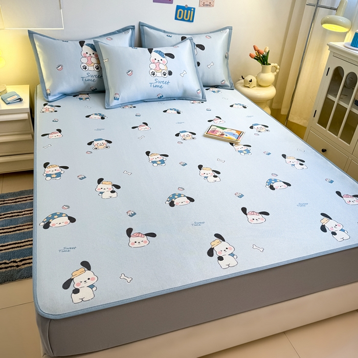 91家纺网 家纺一手货源 找家纺 全季家居 2025新款A类小清新数码印花冰藤席凉席席子 调皮小狗 床笠