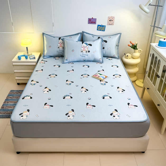 91家纺网 家纺一手货源 找家纺 全季家居 2025新款A类小清新数码印花冰藤席凉席席子 调皮小狗 床笠