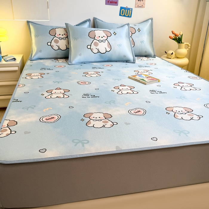 91家纺网 家纺一手货源 找家纺 全季家居 2025新款A类小清新数码印花冰藤席凉席席子 微笑小狗 床笠