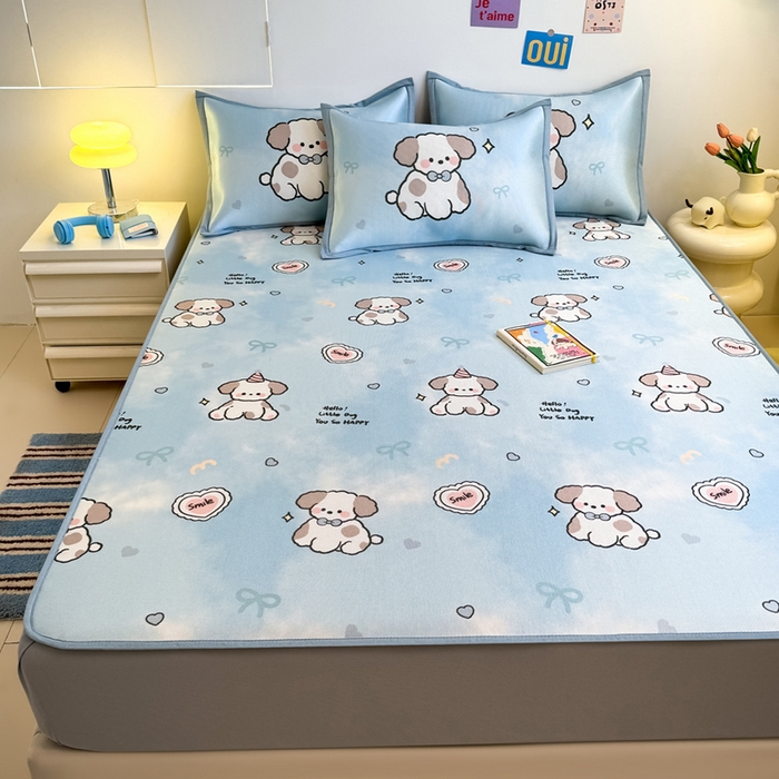 91家纺网 家纺一手货源 找家纺 全季家居 2025新款A类小清新数码印花冰藤席凉席席子 微笑小狗 床笠