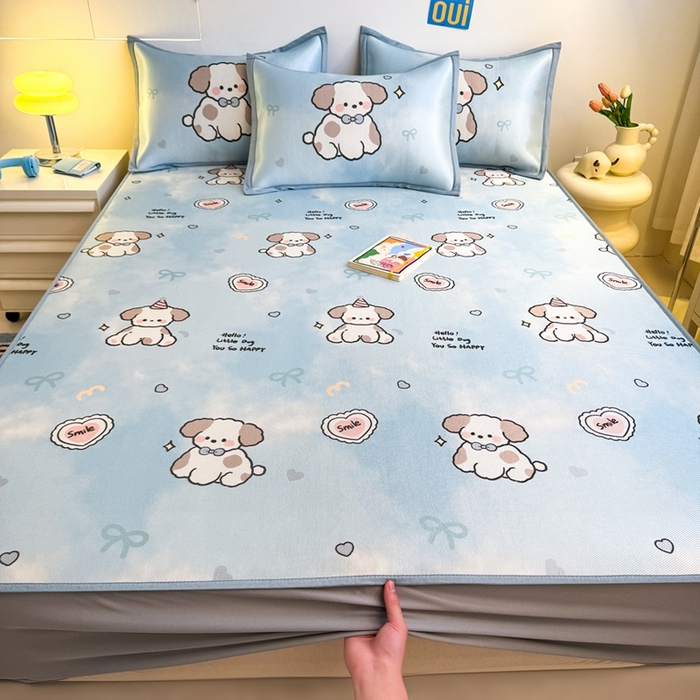 91家纺网 家纺一手货源 找家纺 全季家居 2025新款A类小清新数码印花冰藤席凉席席子 微笑小狗 床笠