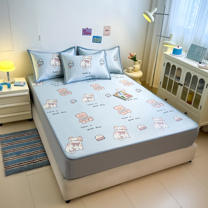 91家纺网 家纺一手货源 找家纺 全季家居 2025新款A类小清新数码印花冰藤席凉席席子 雪糕猫咪 床笠