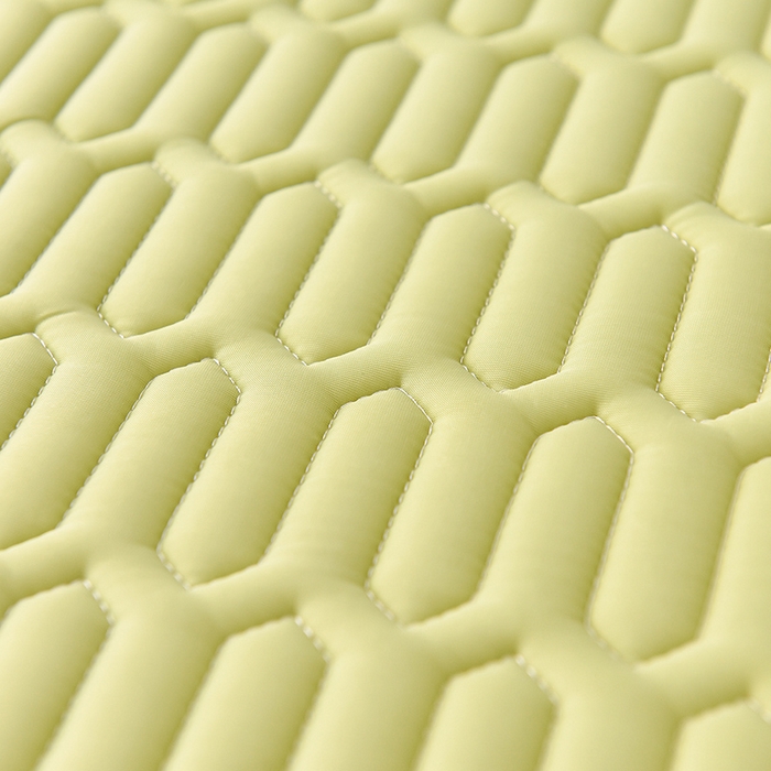 91家纺网 家纺一手货源 找家纺 炫拼家纺 2025春夏新款0.5加厚床笠乳胶凉席-小飞马系列 小飞马-仙草绿