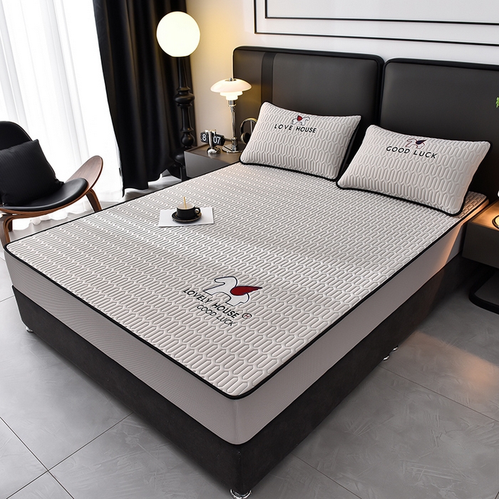 91家纺网 家纺一手货源 找家纺 炫拼家纺 2025春夏新款0.5加厚床笠乳胶凉席-小飞马系列 小飞马-珍珠灰