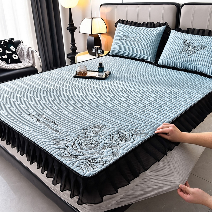 91家纺网 家纺一手货源 找家纺 炫拼家纺 2025春夏新款A类凉感丝花边床笠款乳胶凉席-法式玫瑰 法式玫瑰-宾利蓝