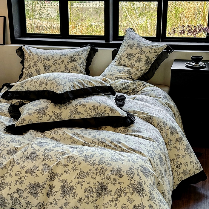 91家纺网 家纺一手货源 找家纺 宅家居 2025新款爆款轻法式赫本风复古印花13372纯棉四件套韩式黑色花边40支全棉三件套 洛莉娜