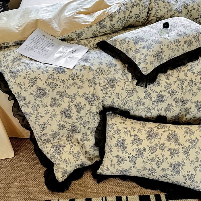 91家纺网 家纺一手货源 找家纺 宅家居 2025新款爆款轻法式赫本风复古印花13372纯棉四件套韩式黑色花边40支全棉三件套 洛莉娜